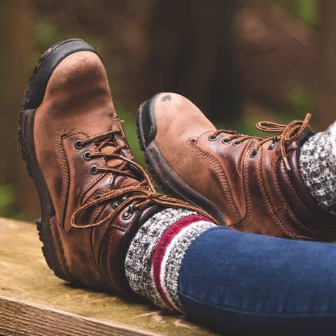 #94: Mailbag! Wildlife, Solar Chargers, and Hiking Boots