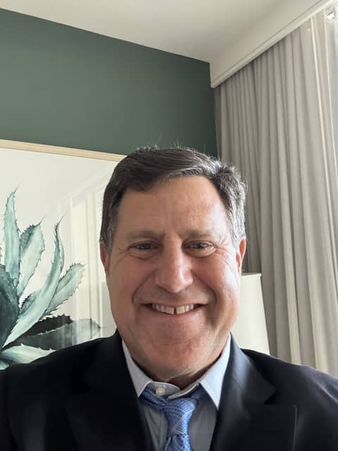 Seeing Healthcare From 30,000 Feet: My Conversation with Scott Becker