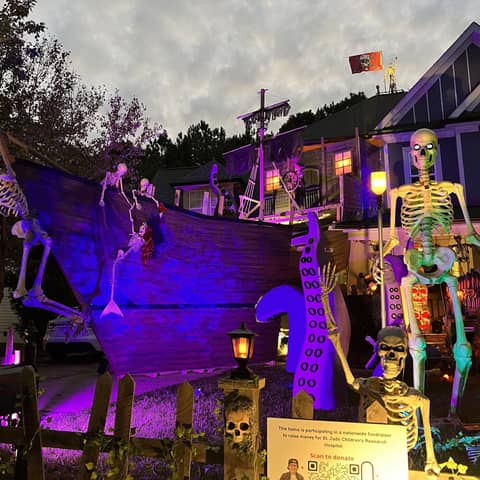 Holly Springs Family Has Helped Raise Over $500k with Skeleton Decorations!