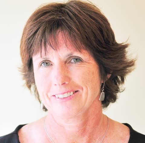 S5E1: Barbara Walsh – Pulitzer Prize Winning Teller Of Stories That Need To Be Told