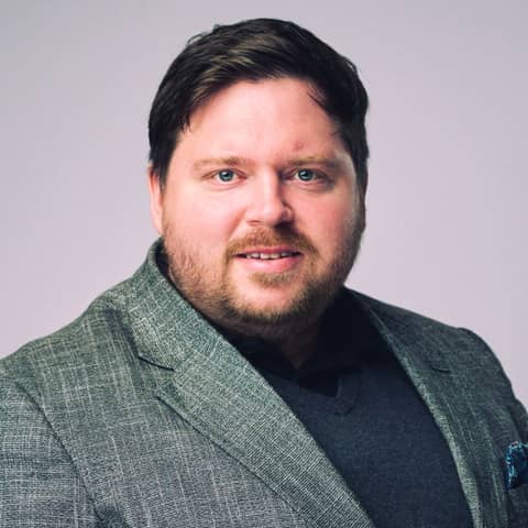 Sep 14, 2023: How To Build a Marketing Data Team with Simon Poulton