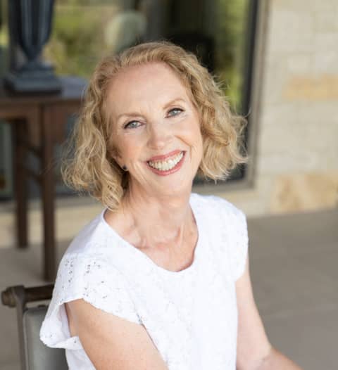 E296: The NICU, trauma, and being a working mother with Susan Landers | Trauma Healing Podcast