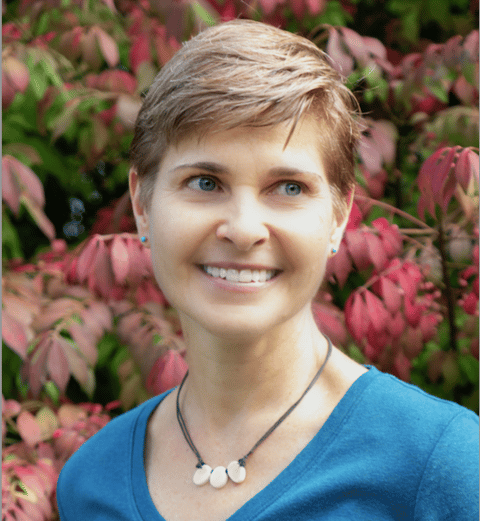 E348: The POWER of CHOICE with Claude Larson | CPTSD and Mental Health Coach