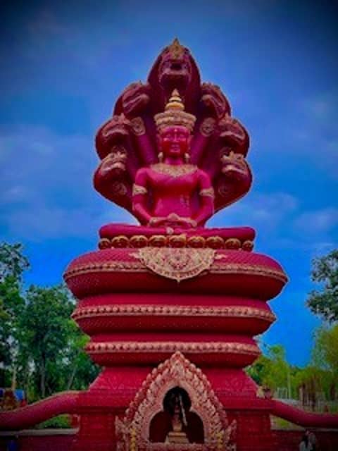 Emotional Alchemy: Unveiling the Depths of Healing through Buddha’s Eightfold Path