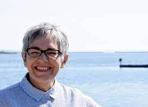 1.9 Being Ancestors - season finale with Betty Carpick plus Ben & Sam