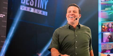 Tony Robbins: The #1 Mindset That Gets You Ahead of 99% of People