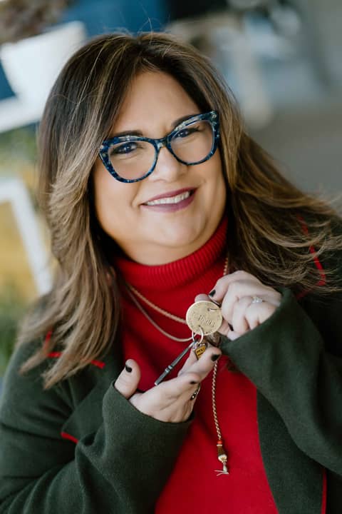 From Social Worker to Jewelry Artist: Melissa Panszi Riebe's Creative Evolution