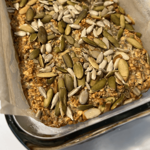 The Easiest 5-Ingredient Healthy Oat Bread Recipe (No Flour Required!)