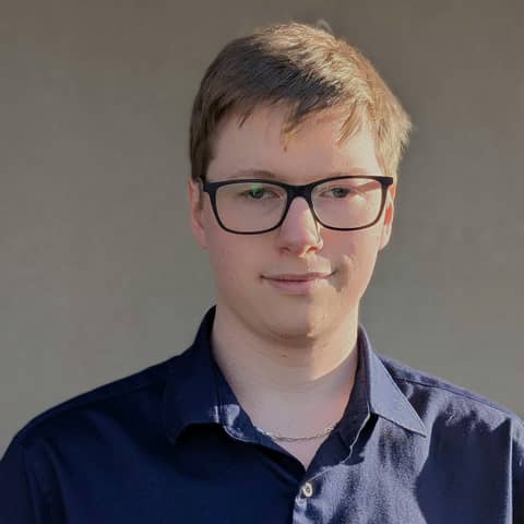 Cybersecurity MISTAKES That Will Cost You BIG | With information technology expert Hunter Geerts