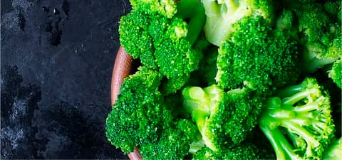 Broccoli Nutrition Helps Battle Cancer, Osteoporosis & Weight Gain