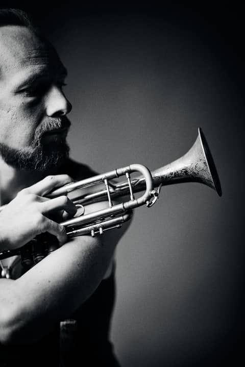 Balancing Power and Vulnerability  As a Performing Artist w/ Johannes Stange