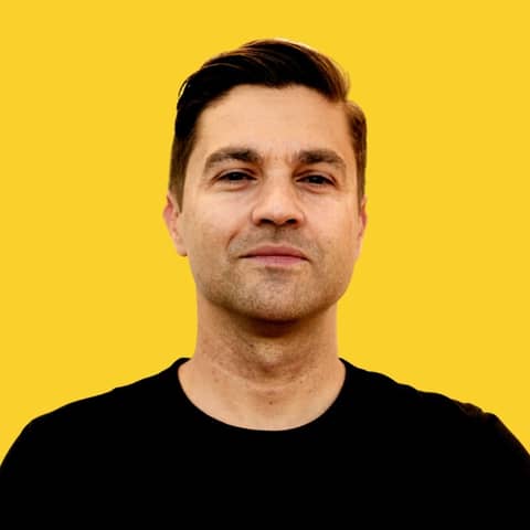 Plot your next move: From web dev to CRO to SaaS founder, with Sani Manić