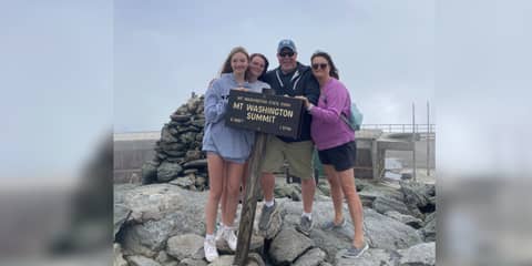 Decisions, Not Delays: How Andrew Safnauer Helps Founders Build Faster