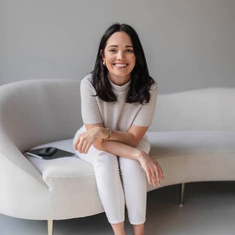 E46: Maximizing Your Online Potential: Tips for Building a Hard-Working Business Website with Carver Creative's Hannah Carver