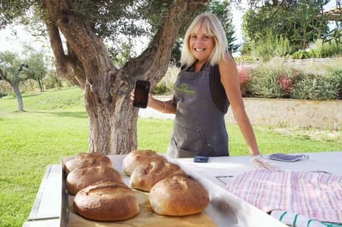 EP 81: Chef Check-In with Victoria Feldman: Sourdough, & Growing a Baking School