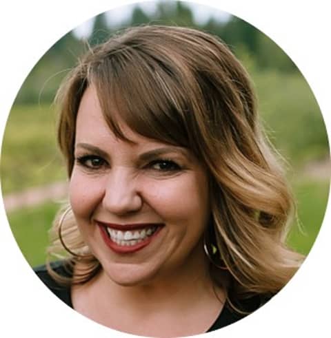 E152: Women, alcohol and the decision to stop drinking with Casey Mcguire Davidson | Trauma Healing Coach