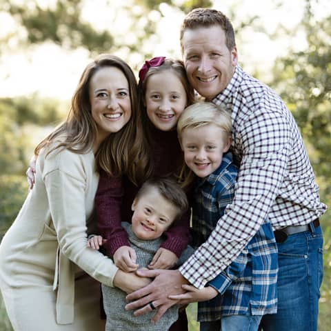 Meet Amazing with Sara England