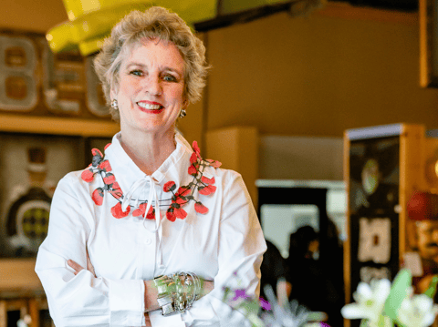 EP 182: REPLAY: ONE HECK OF A RETAIL SHOPPER WITH MARY LIZ CURTIN