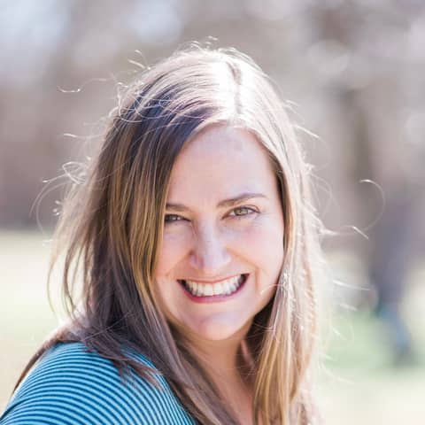 Mama Systems with Laura Hernandez