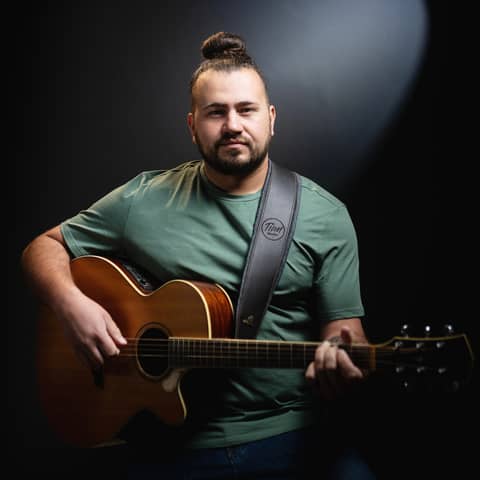 Tian Nienaber On The Struggles Of Balancing Various Aspects Of Being A Solo Musician