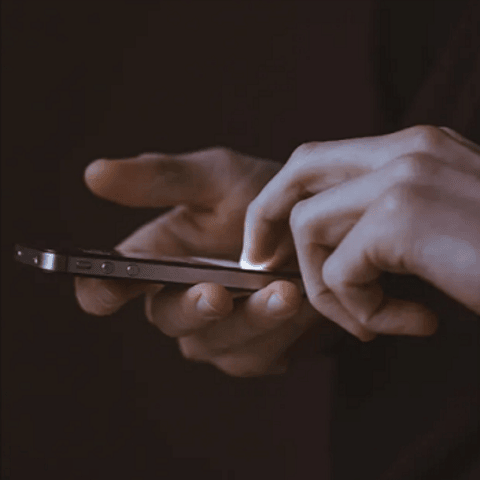 iSnatch: Unmasking iPhone Data Thieves