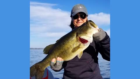 EP. 237 Lake Guntersville, the Bass Fishing Mecca with Legendary Captain Betty Stahl