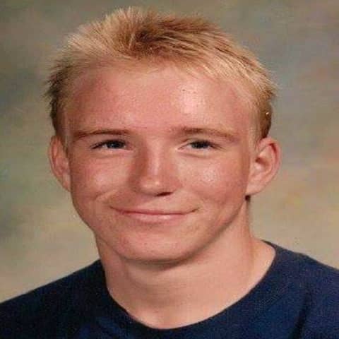 Episode 6: Who killed Terry "Bubba" Rewis on a lonely dark road in 2002?