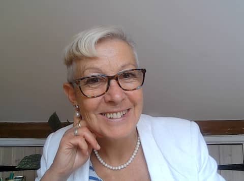 Quick fixes don't work at schools Guest: Belinda Hopkins