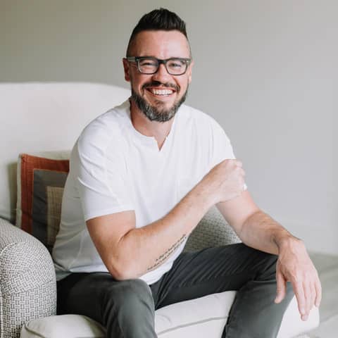 E157: Discovering who you are through fear with Dave Hollis | CPTSD and Trauma Healing Coach