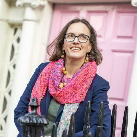 S3E9: Jennifer Petoff - A Traveling American Techie in Dublin