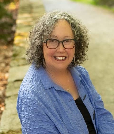 112. 'If You Must Go, I Wish You Triplets': An Interview with Virginia DeLuca