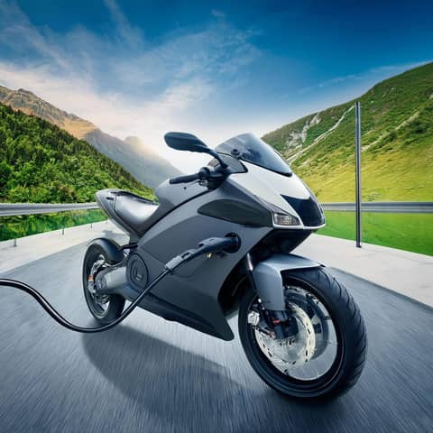 Exploring the Pros and Cons of Electric Motorcycles in 2024