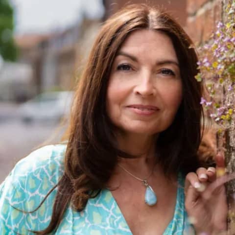 Ashley On - Dealing with Grief and Loss with Siobhan Maguire