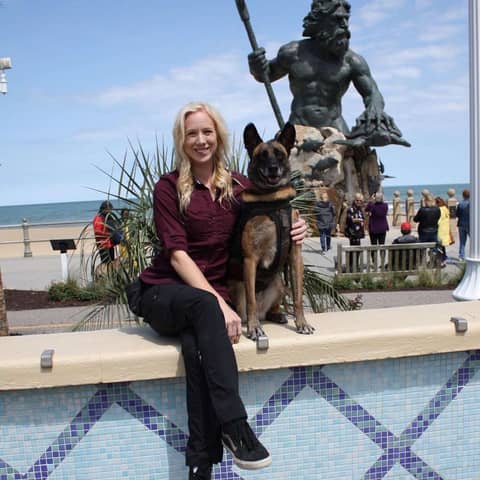 Autumn Schlimmer - Owner of Frauline K9