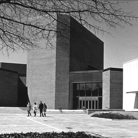 90. The Arts Centers: New Philly Theaters for the 1970s