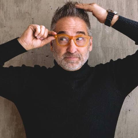 Founder Starts in Garage, Builds Company to $120 million in 6 Years, Gets 185,000 Five Star Reviews and Becomes Biggest Marketer on Etsy