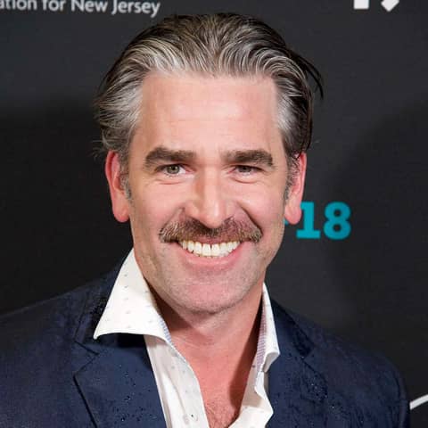 Breaking into Stardom: Unveiling the Journey with Actor Matt Walton