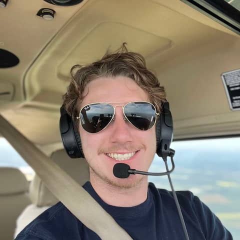 Noah Curtis - Student Pilot