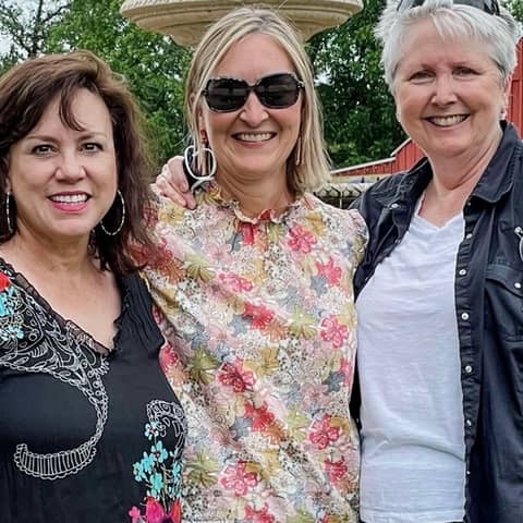 Friendship: Wendy and Grace