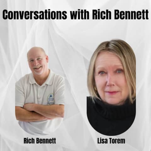 Crafting Melodies: Exploring Lisa Torem's Music Journalism Journey