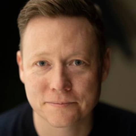 Standing Out in a Sea of Content: The Power of Framework Thinking