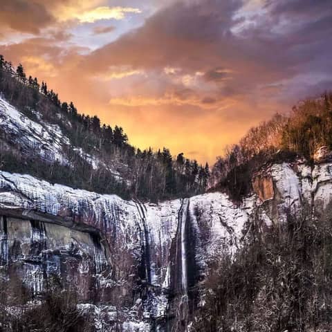 Hickory Nut Gorge: Home To One Of North Carolina's Most Beautiful Parks & Two Charming Towns