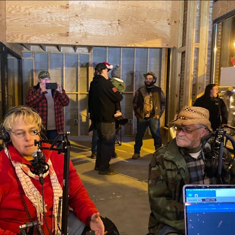 Come Home to Christmas Special w/Moonshiner Henry Lee Law, DJ Robynn Jaymes, and many more!!