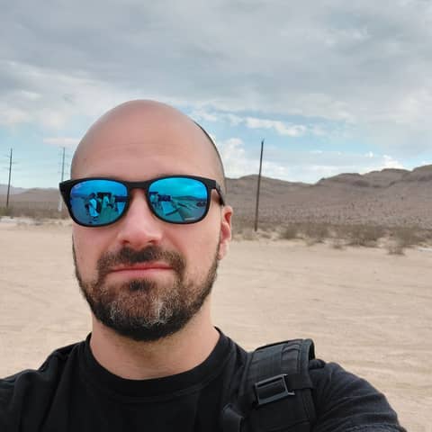 Using Res Tech, Upsells, Fareharbor & Selling Meat Door To Door with Ilya Rozen - Episode #77