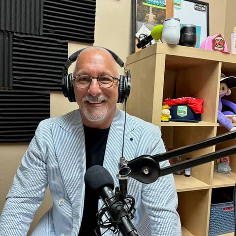 Ep.77 Clothing Tells Your Story (David Ambrico-Personal Branding Consultant)