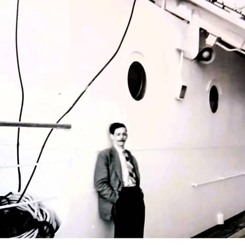 A Totally Worthwhile Risk - 4