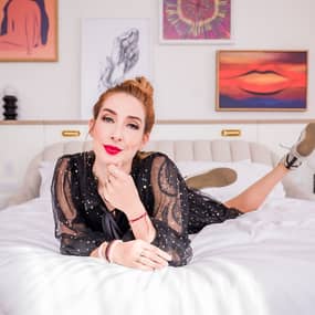 Lesley Logan Profile Photo