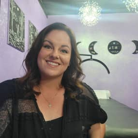 Amber Biddlecome Profile Photo Amber Biddlecome Profile Photo