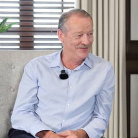 Iain Glen Profile Photo