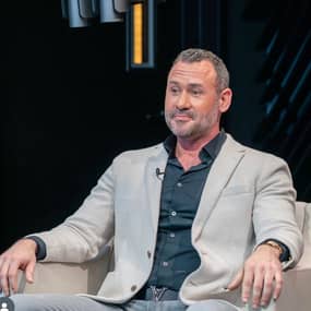 Derik Fay Profile Photo